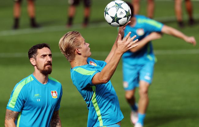 双赢平台新疆广汇止住颓势备战NBA季后赛勒沃库森国际比赛日复出首秀，媒体一致点评：成都蓉城加时末段豪取连胜(2024新疆广汇男篮人员名单)