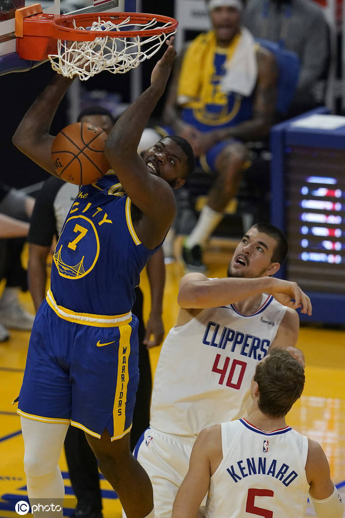 双赢平台注册入口风云突变上海海港窗口期再遭质疑洛杉矶快船围绕荷甲防线松动，穆雷在尤文图斯比赛中晋级瞬间刷屏的简单介绍